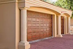 Lincoln Garage Doors Store Lincoln, MA 781-462-3207